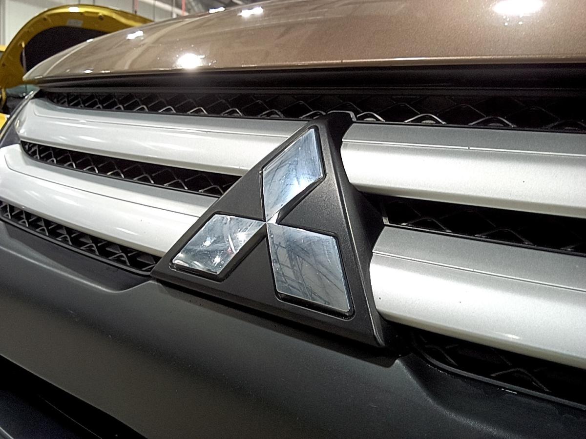 2019 Mitsubishi Eclipse Cross - Image 11