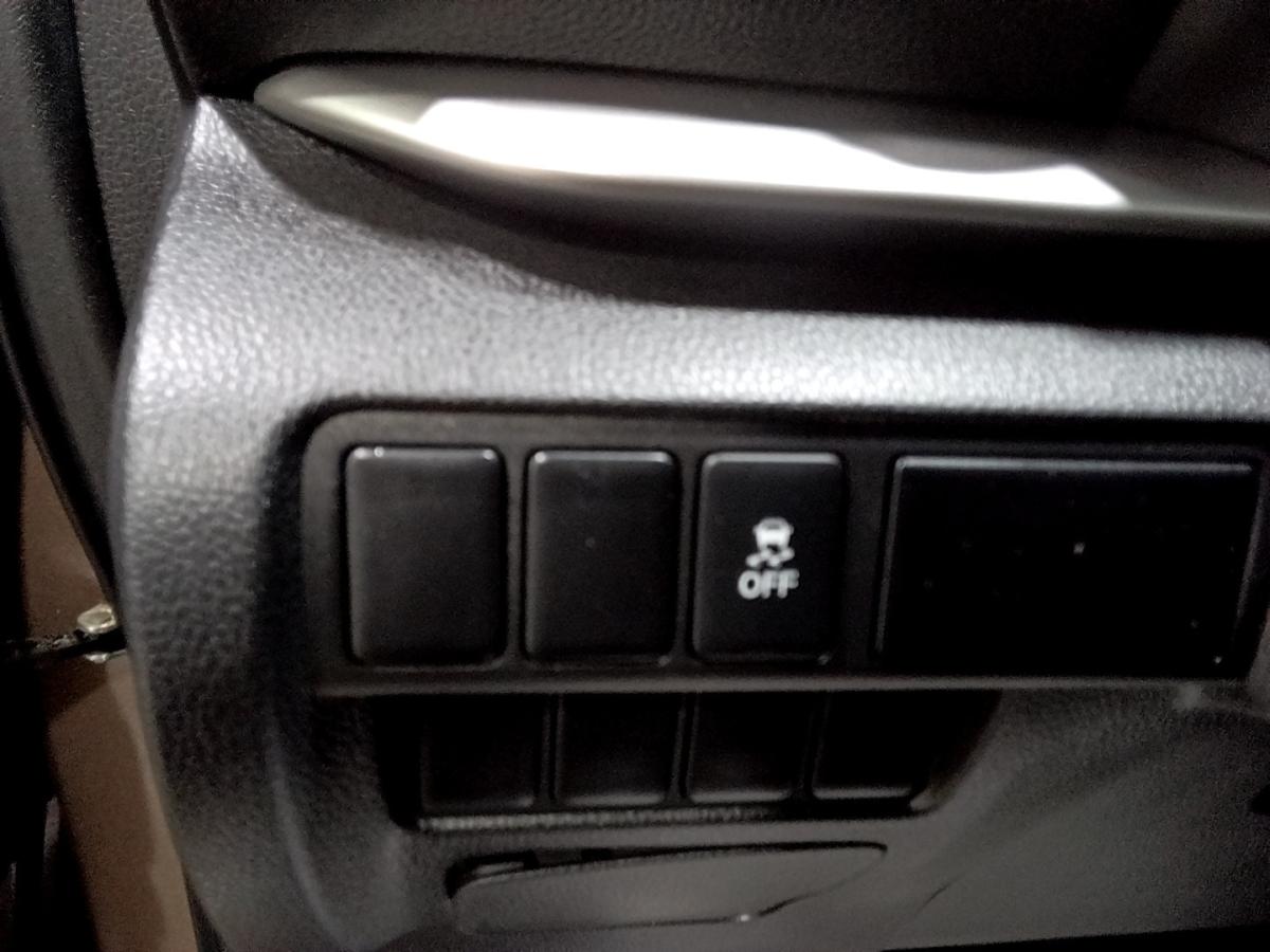 2019 Mitsubishi Eclipse Cross - Image 26