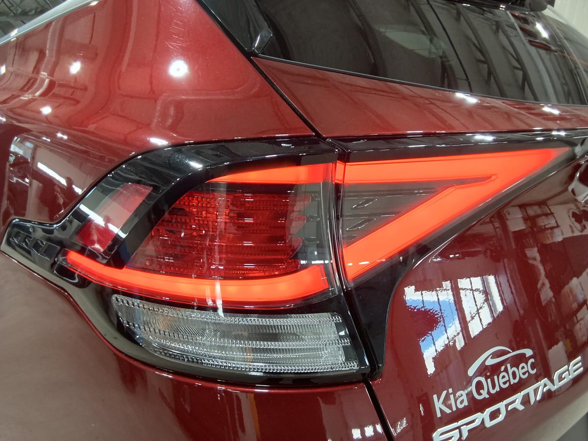 2024 Kia Sportage - Image 12