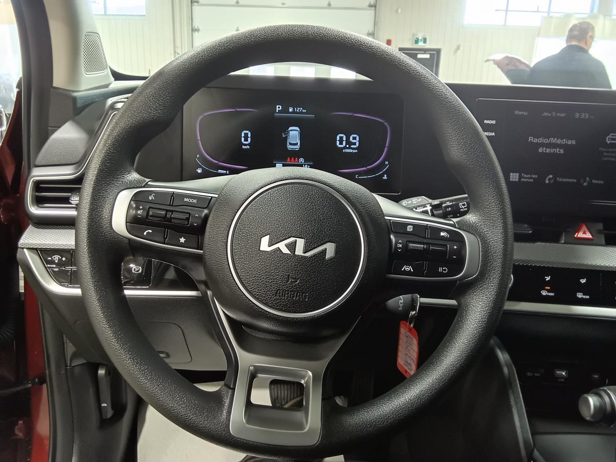 2024 Kia Sportage - Image 15