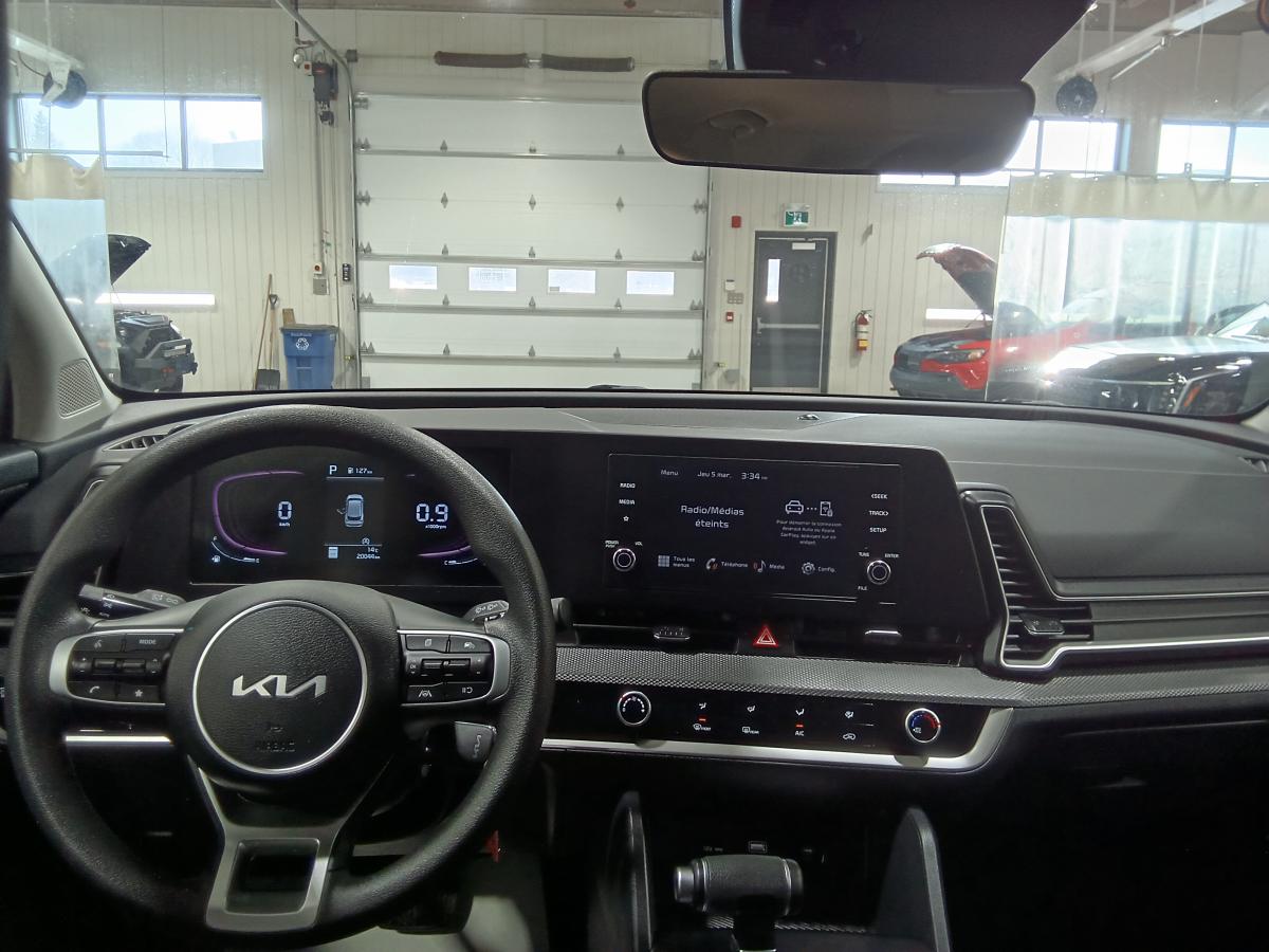 2024 Kia Sportage - Image 22