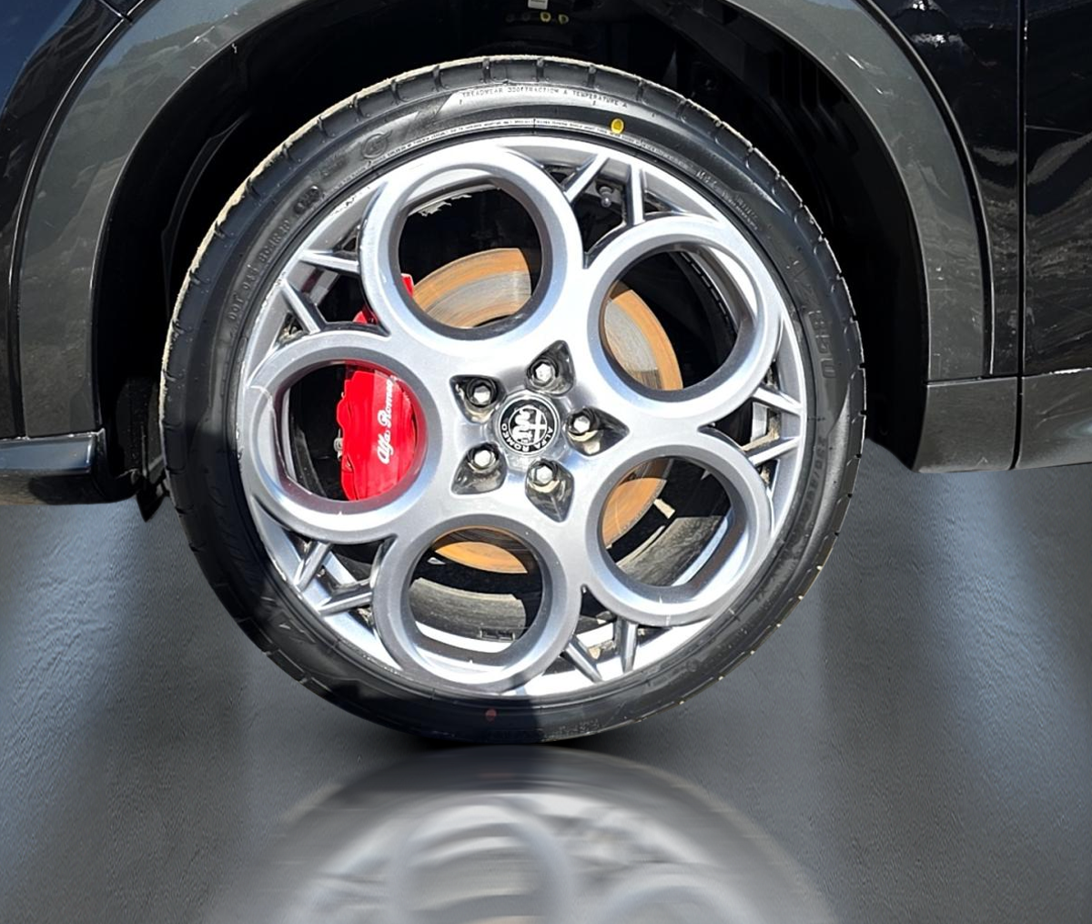 2024 Alfa Romeo Tonale - Image 6