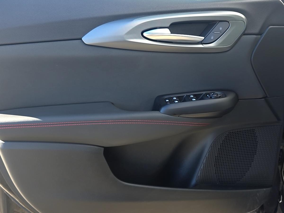 2024 Alfa Romeo Tonale - Image 16