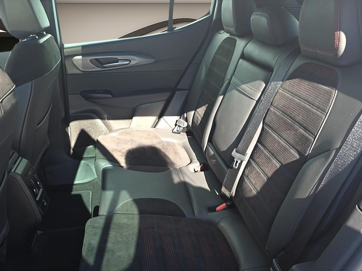 2024 Alfa Romeo Tonale - Image 22