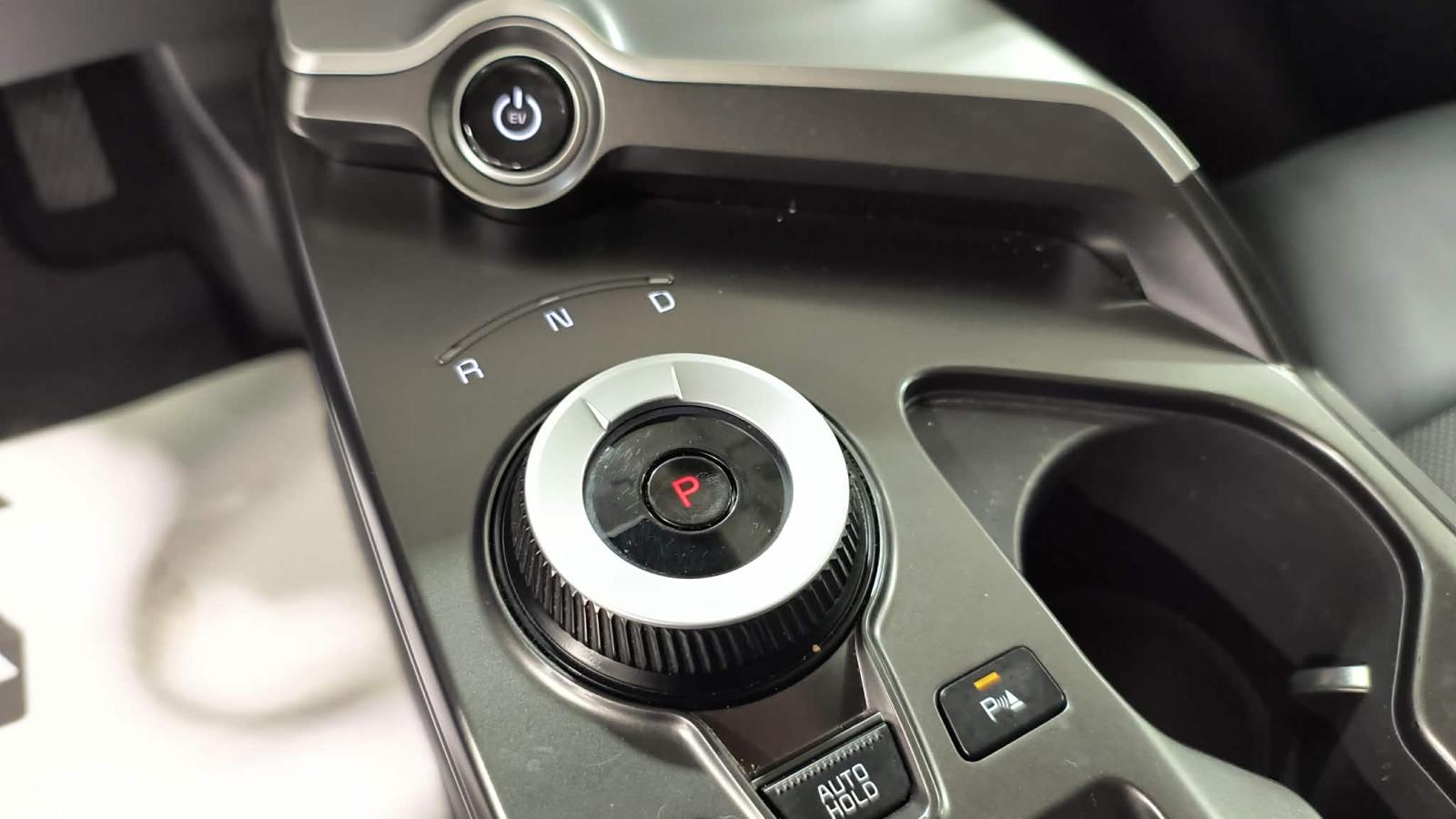 2023 Kia EV6 - Image 19