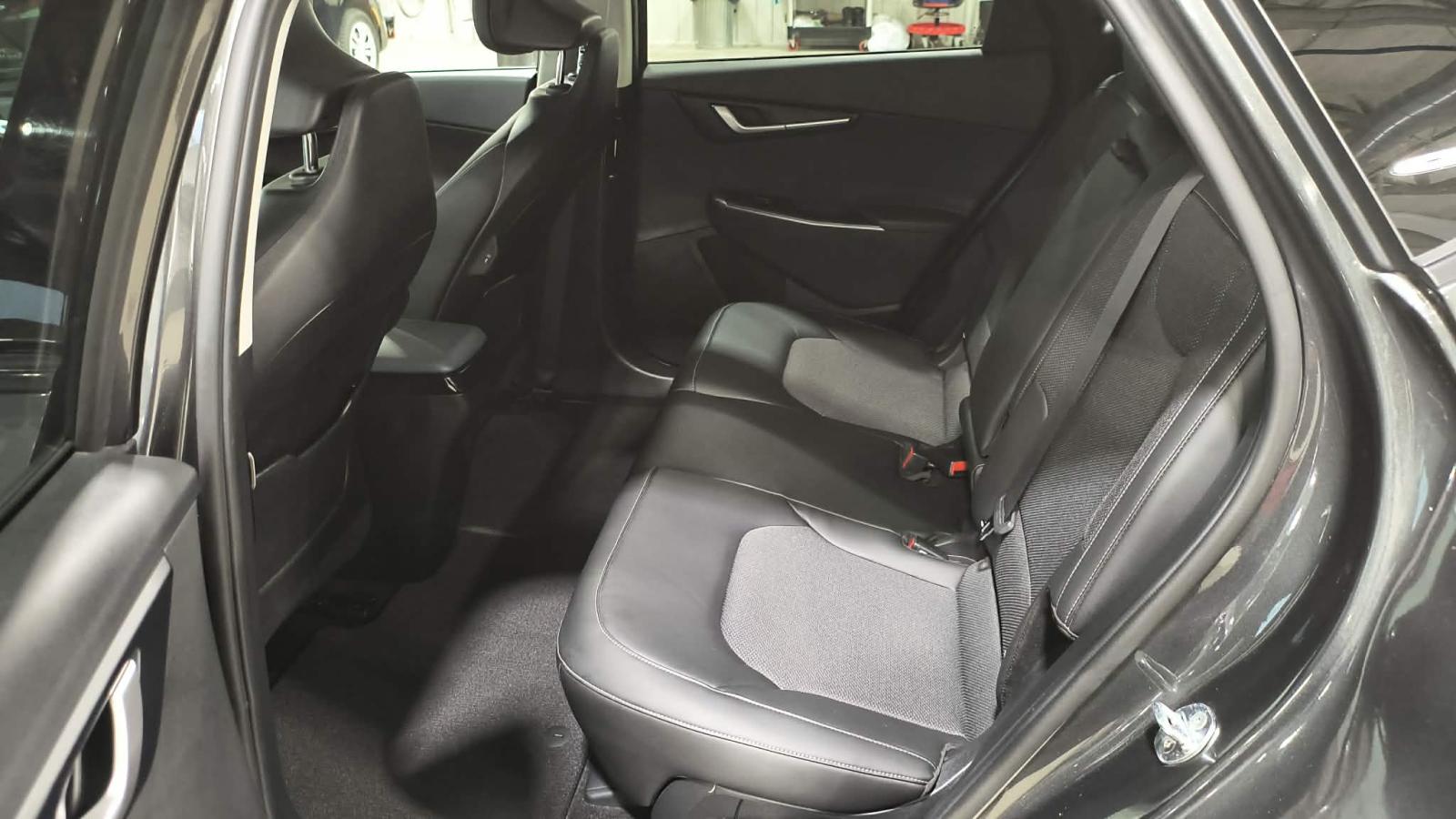 2023 Kia EV6 - Image 24