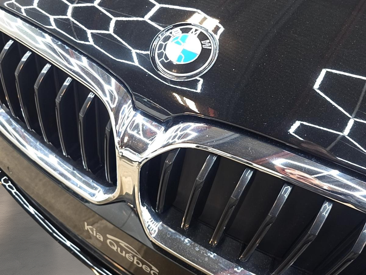 2022 BMW 530i - Image 11