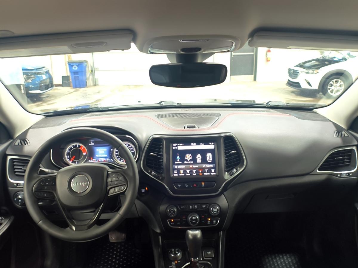 2023 Jeep Cherokee - Image 22