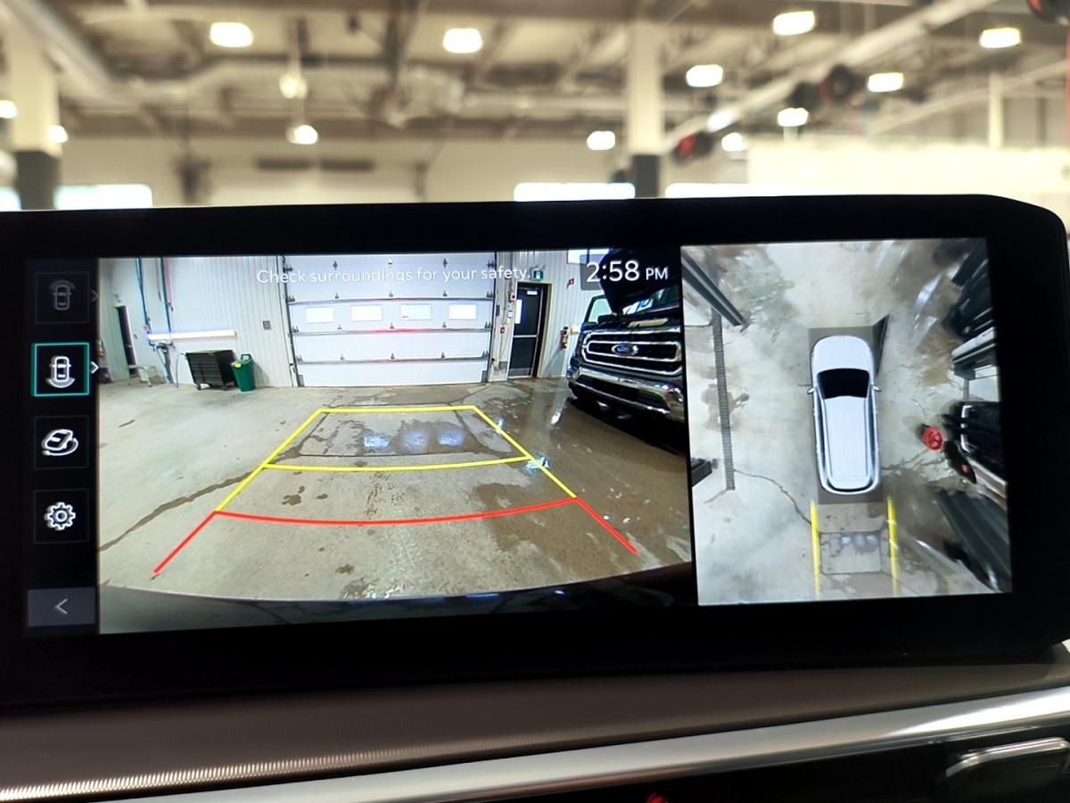 2025 Kia Sorento - Image 21