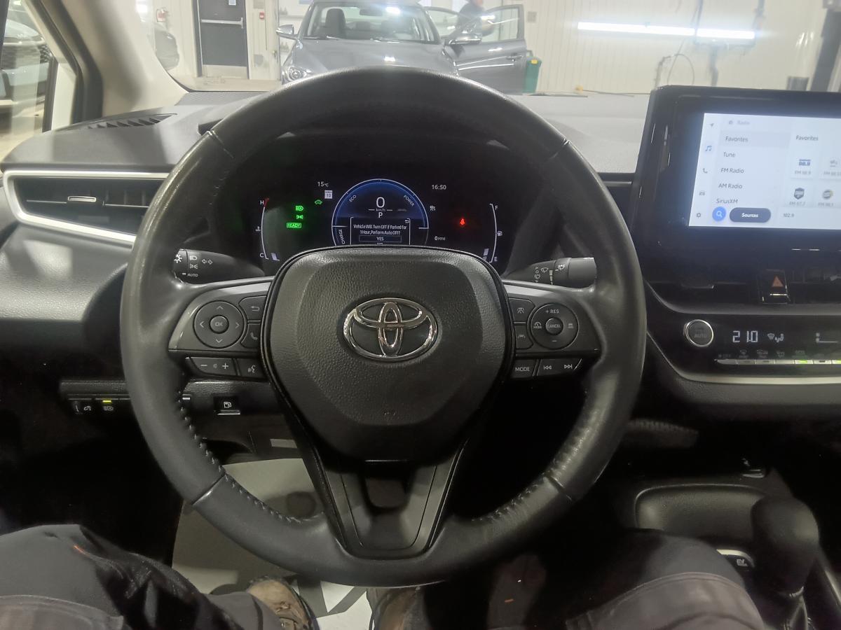 2024 Toyota Corolla - Image 15