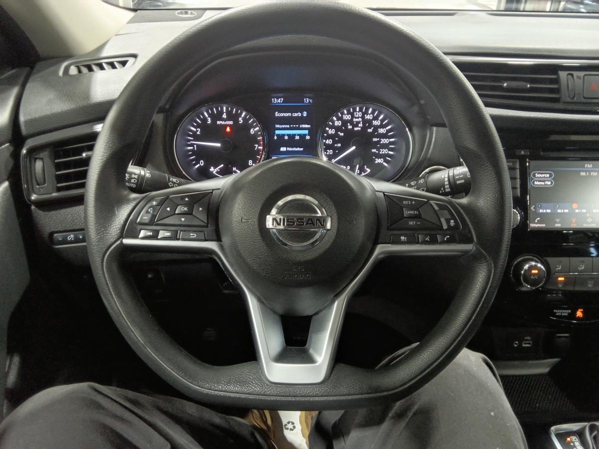 2020 Nissan Rogue - Image 15