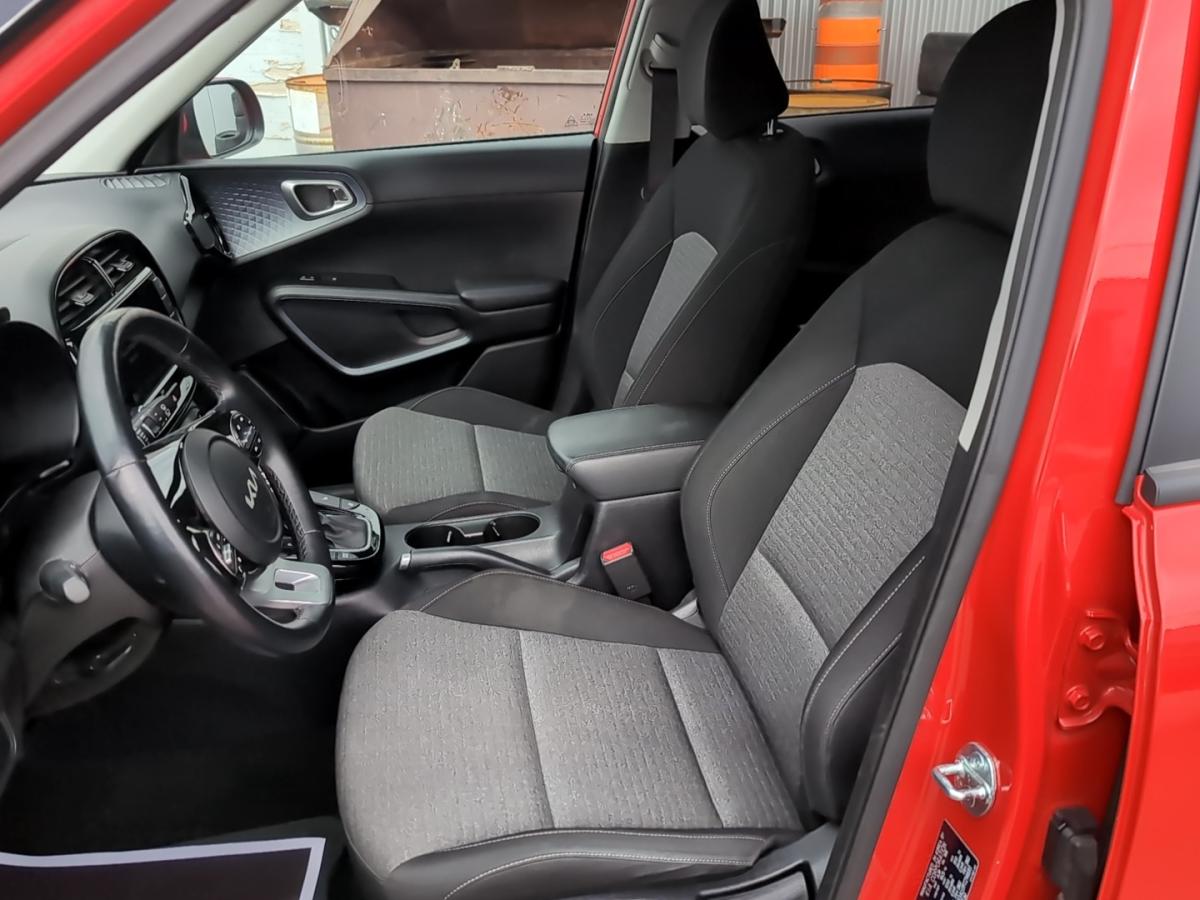 2023 Kia Soul - Image 21