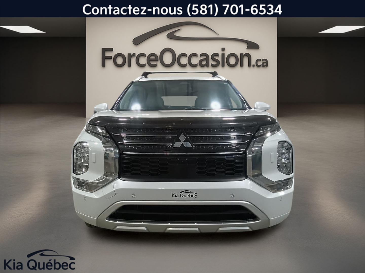 2023 Mitsubishi Outlander PHEV - Image 4