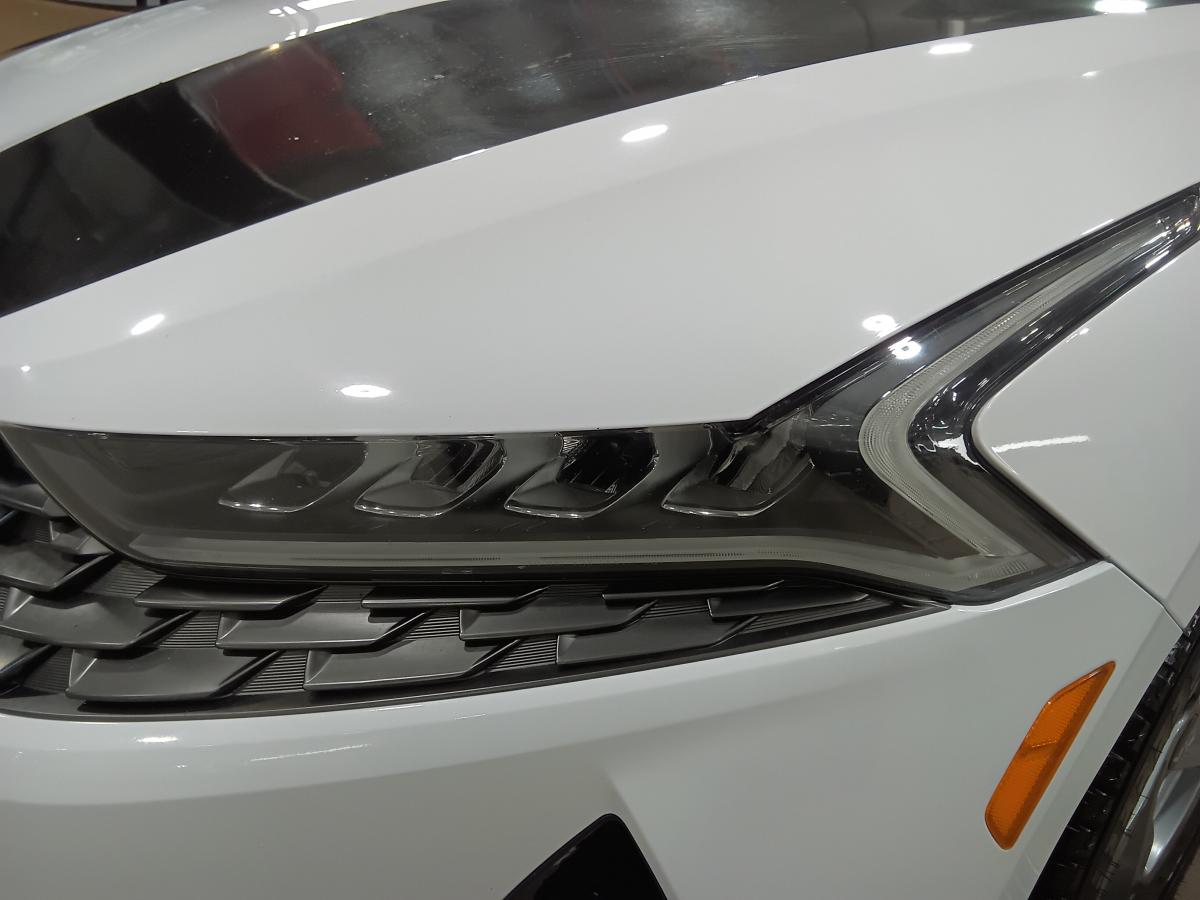 2021 Kia K5 - Image 10