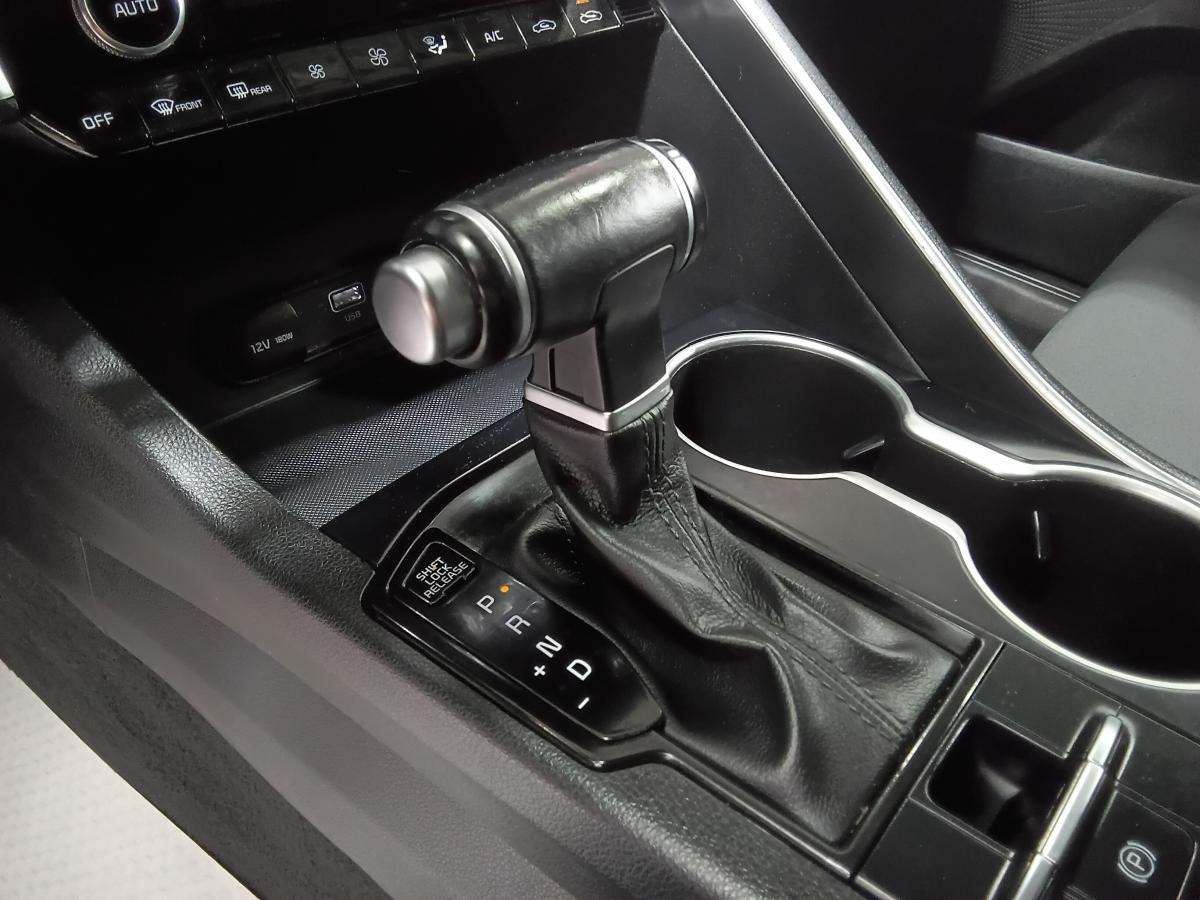 2021 Kia K5 - Image 20