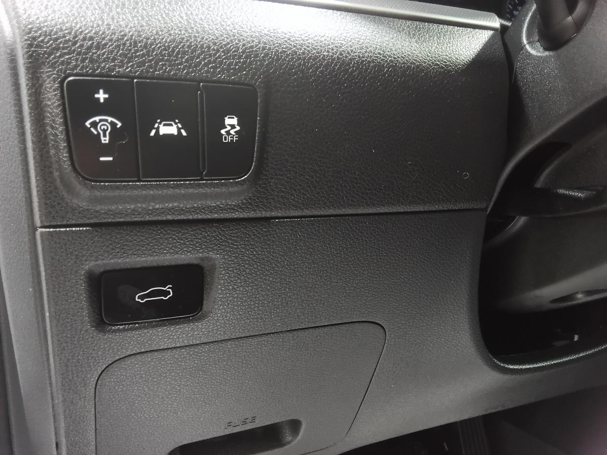 2021 Kia K5 - Image 27