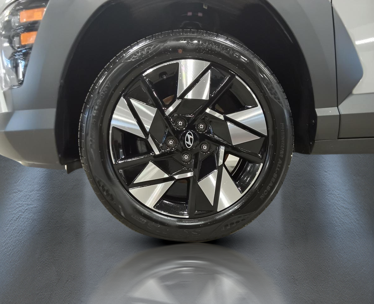 2025 Hyundai Kona - Image 5