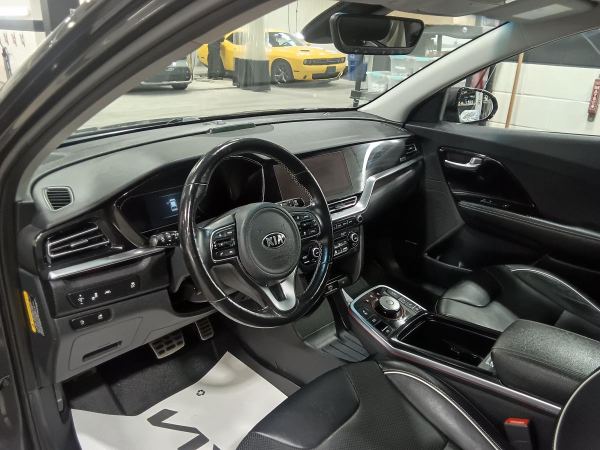 2021 Kia Niro - Image 10