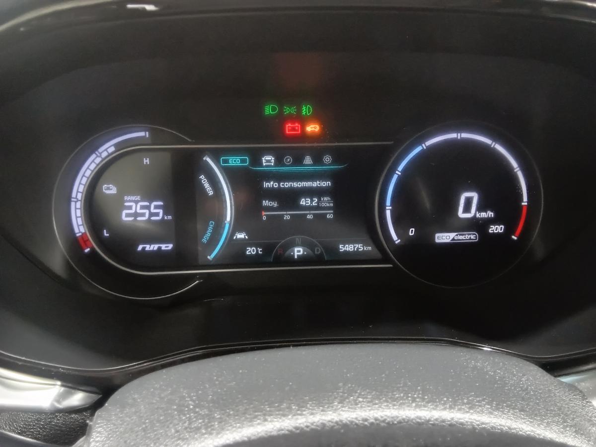 2021 Kia Niro - Image 13