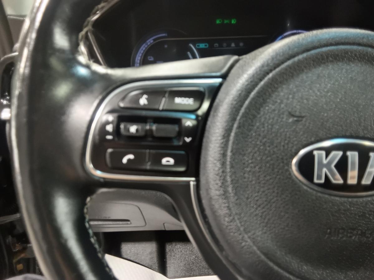 2021 Kia Niro - Image 30