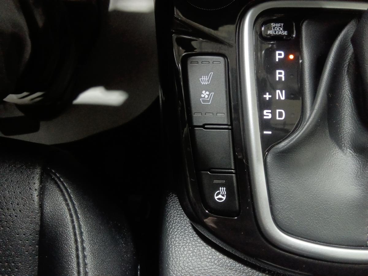 2023 Kia Seltos - Image 26