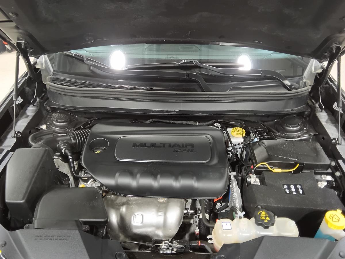 2023 Jeep Cherokee - Image 7