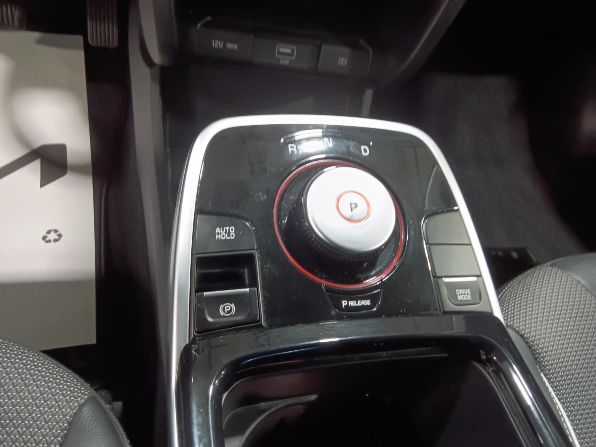 2019 Kia Niro - Image 19