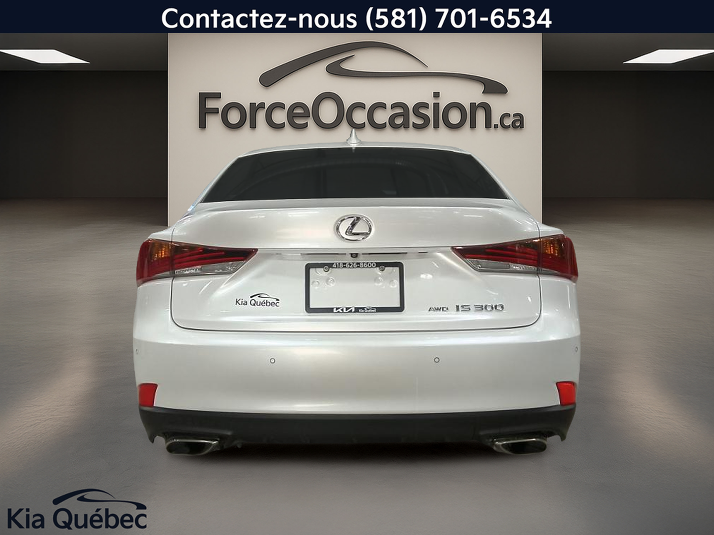 2019 Lexus IS 300 - Image 5