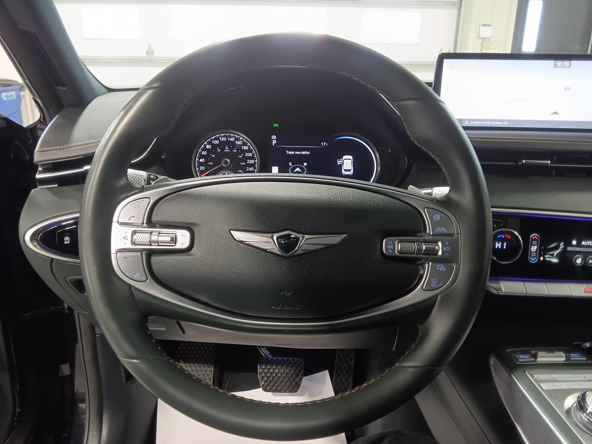 2024 Genesis GV70 - Image 14
