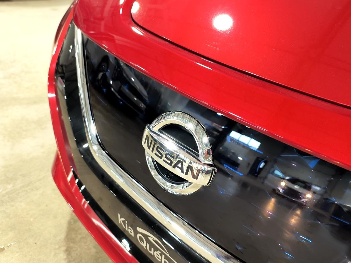 2022 Nissan LEAF - Image 11