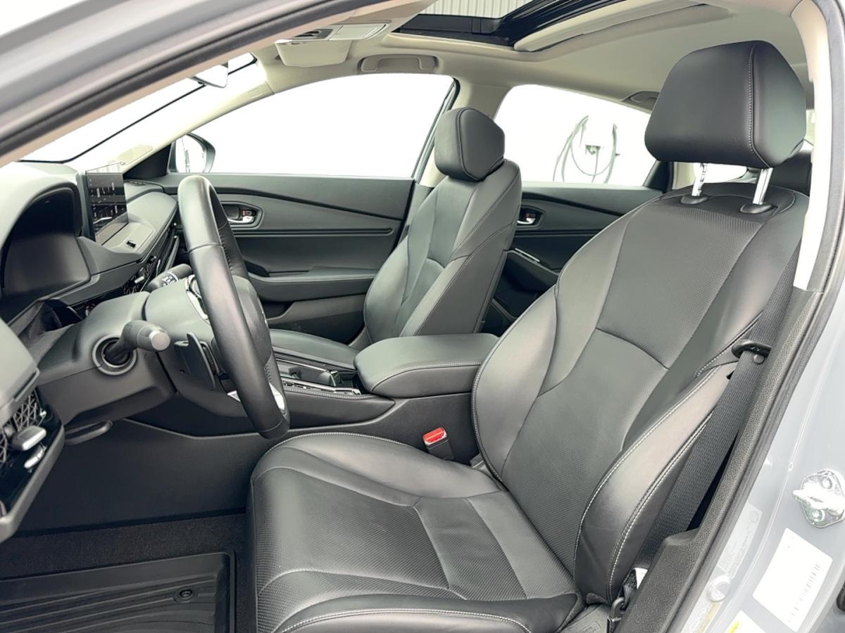 2023 Honda Accord Hybrid - Image 19