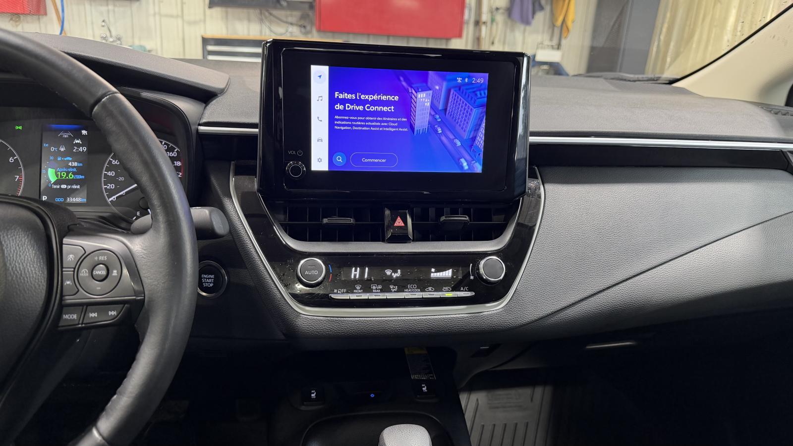 2025 Toyota Corolla - Image 15