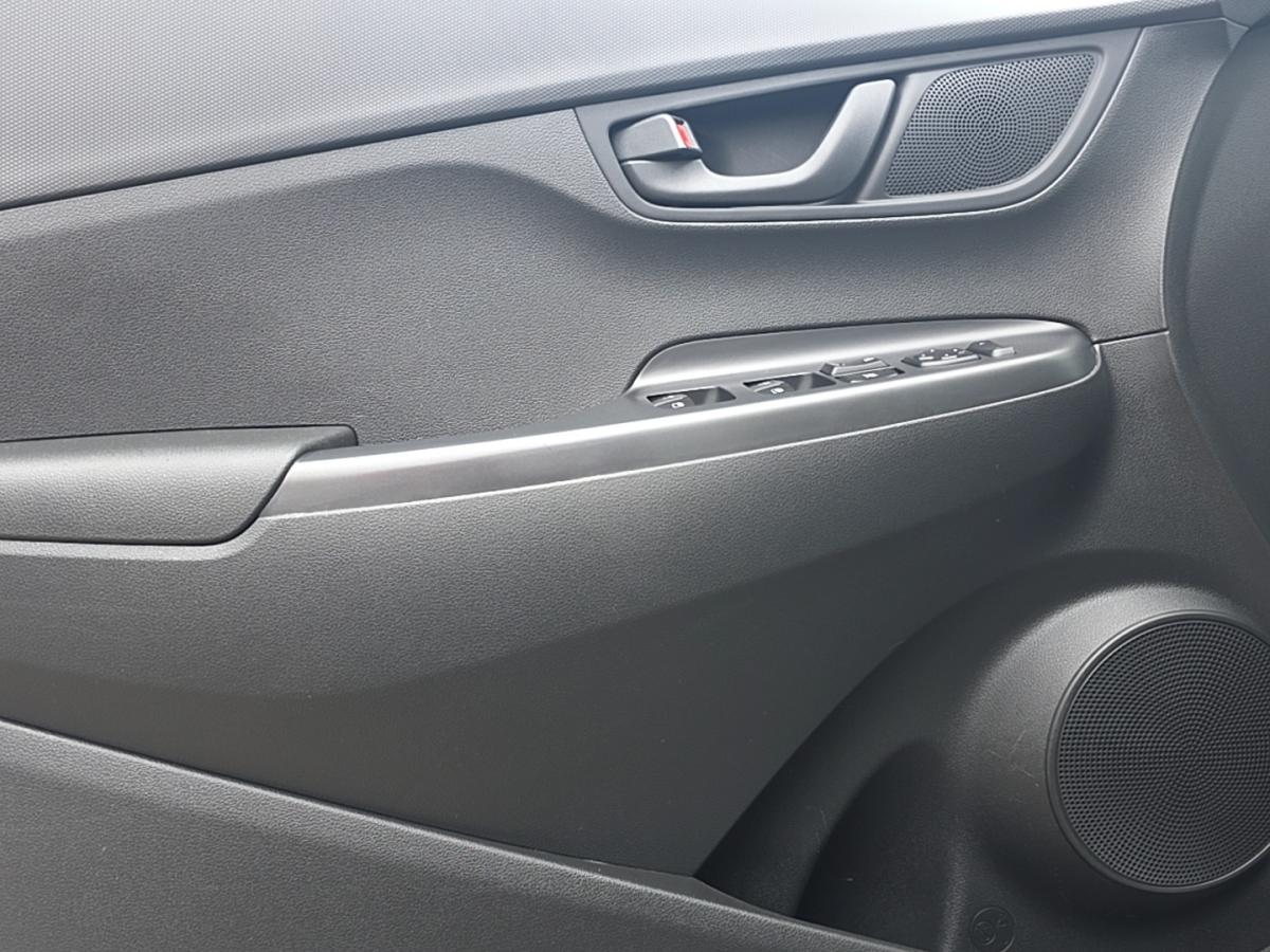 2019 Hyundai Kona - Image 16