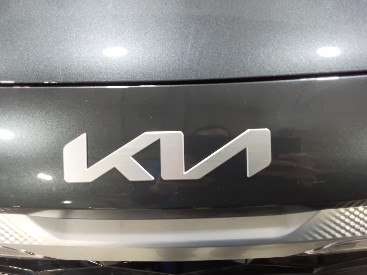 2023 Kia Seltos - Image 11