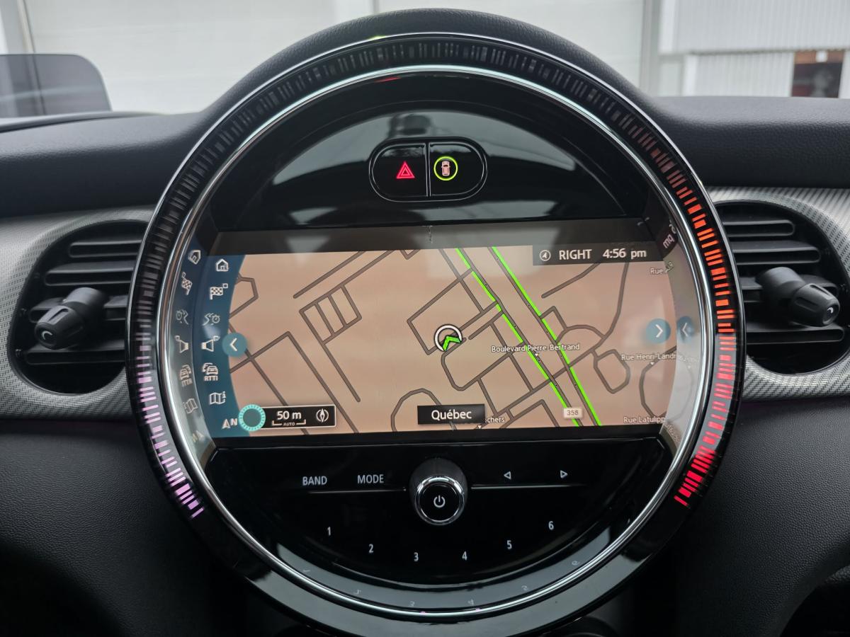 2024 MINI 3 door - Image 32