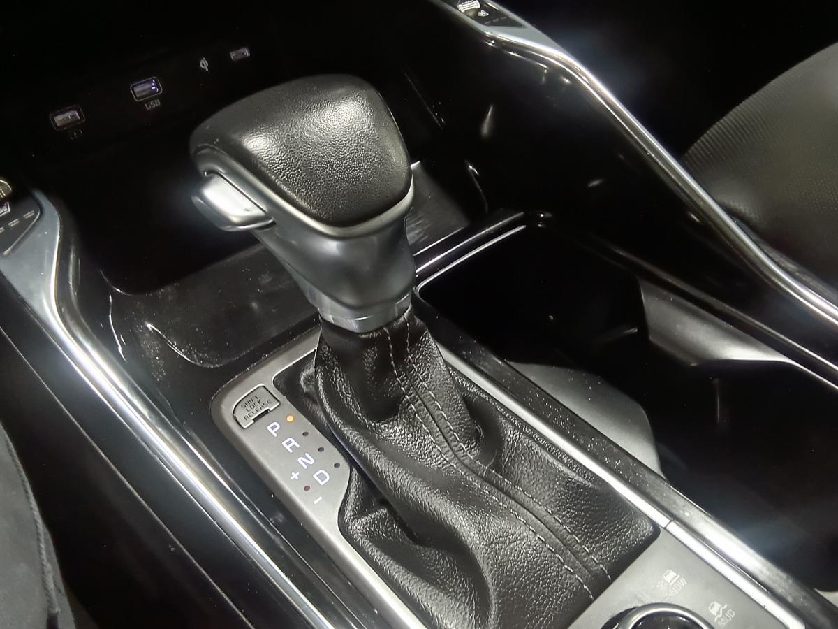 2022 Kia Sorento - Image 18