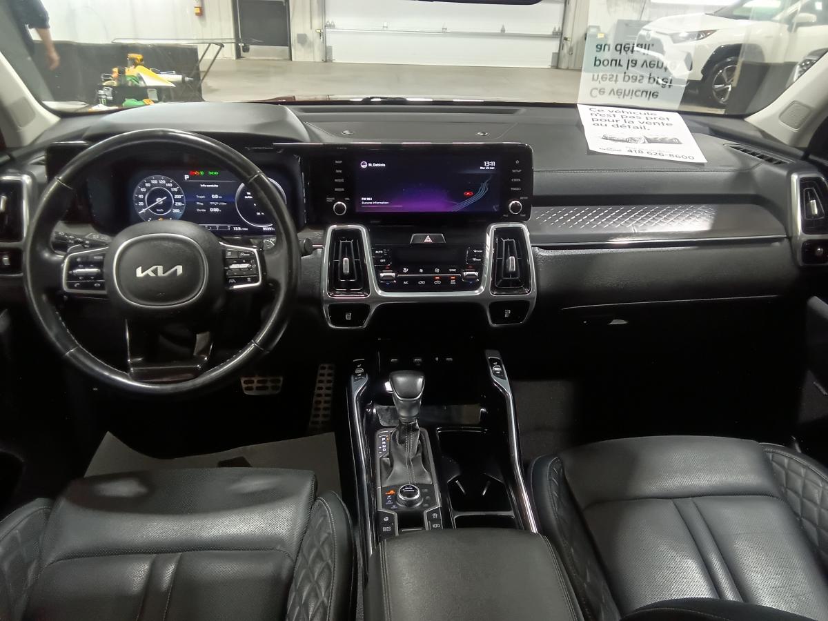 2022 Kia Sorento - Image 21