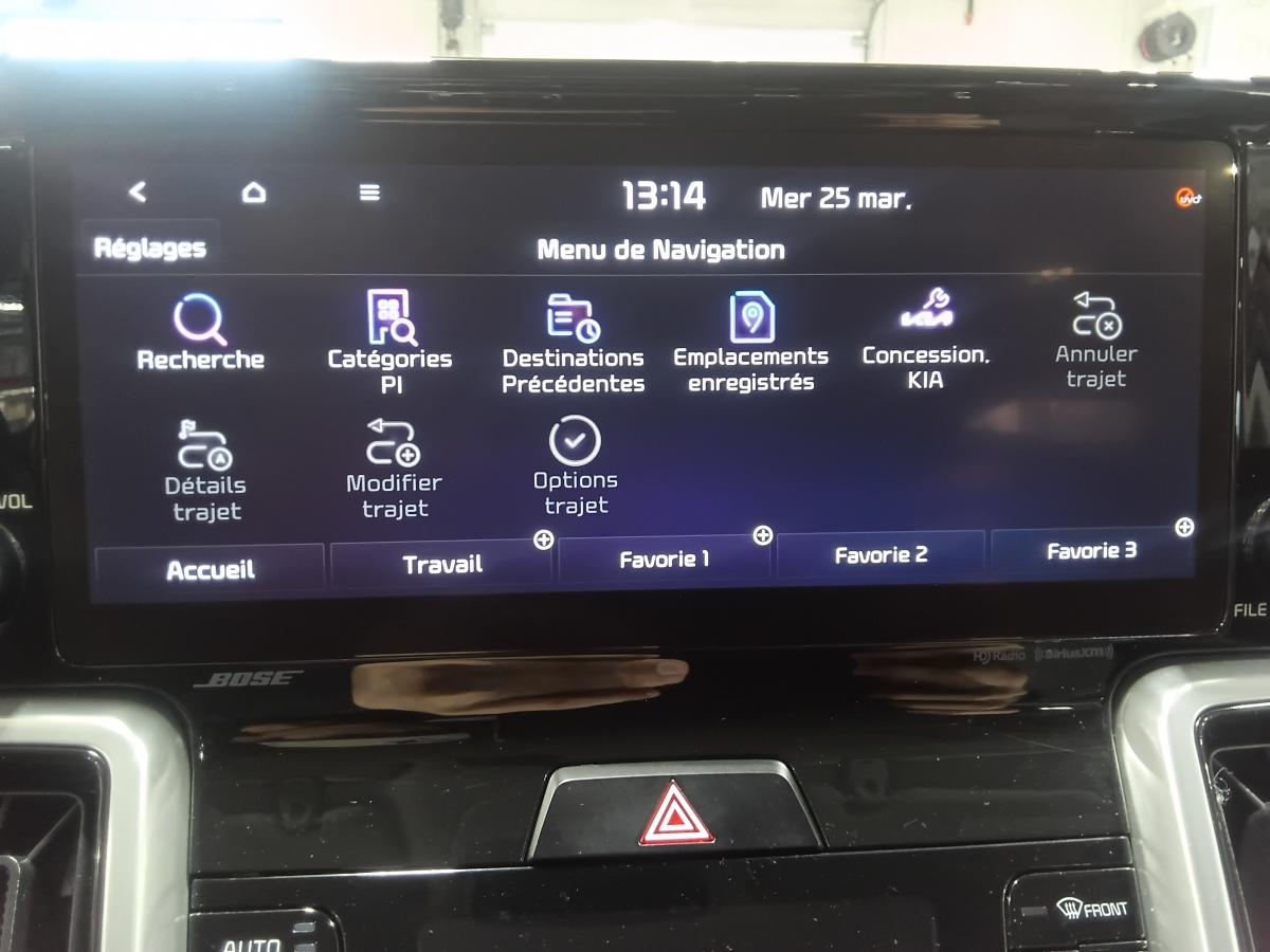 2022 Kia Sorento - Image 28