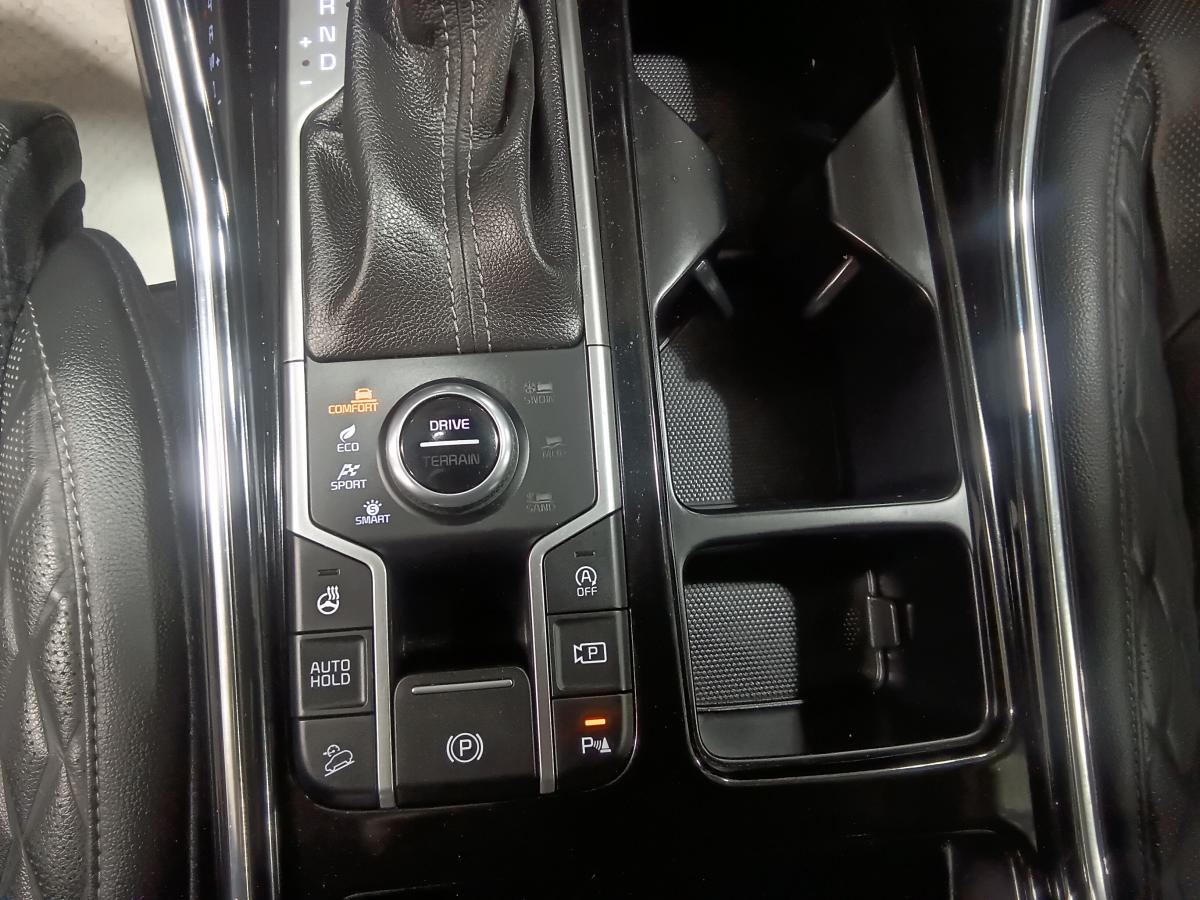 2022 Kia Sorento - Image 31