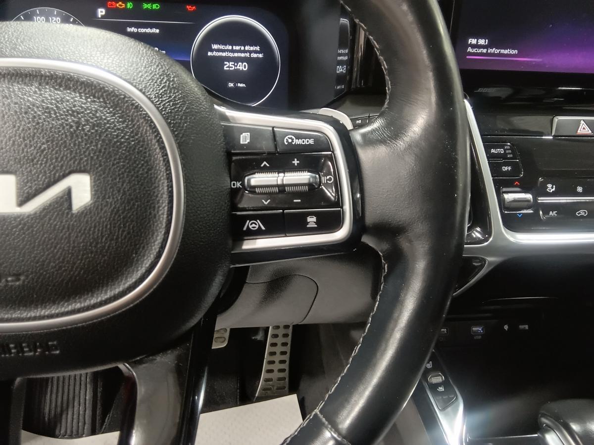 2022 Kia Sorento - Image 35