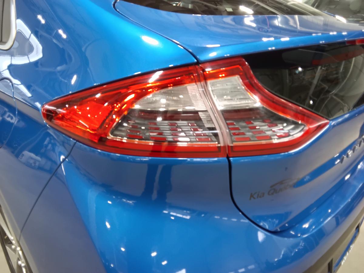 2018 Hyundai IONIQ Electric - Image 12