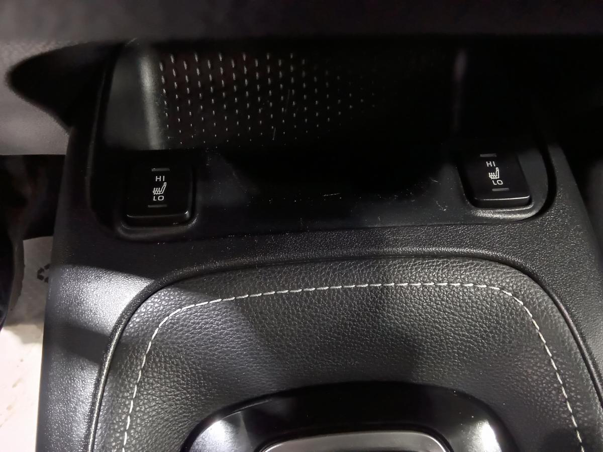 2019 Toyota Corolla - Image 31