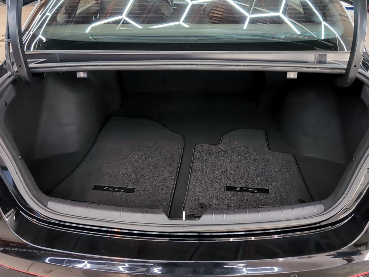 2022 Kia K5 - Image 8