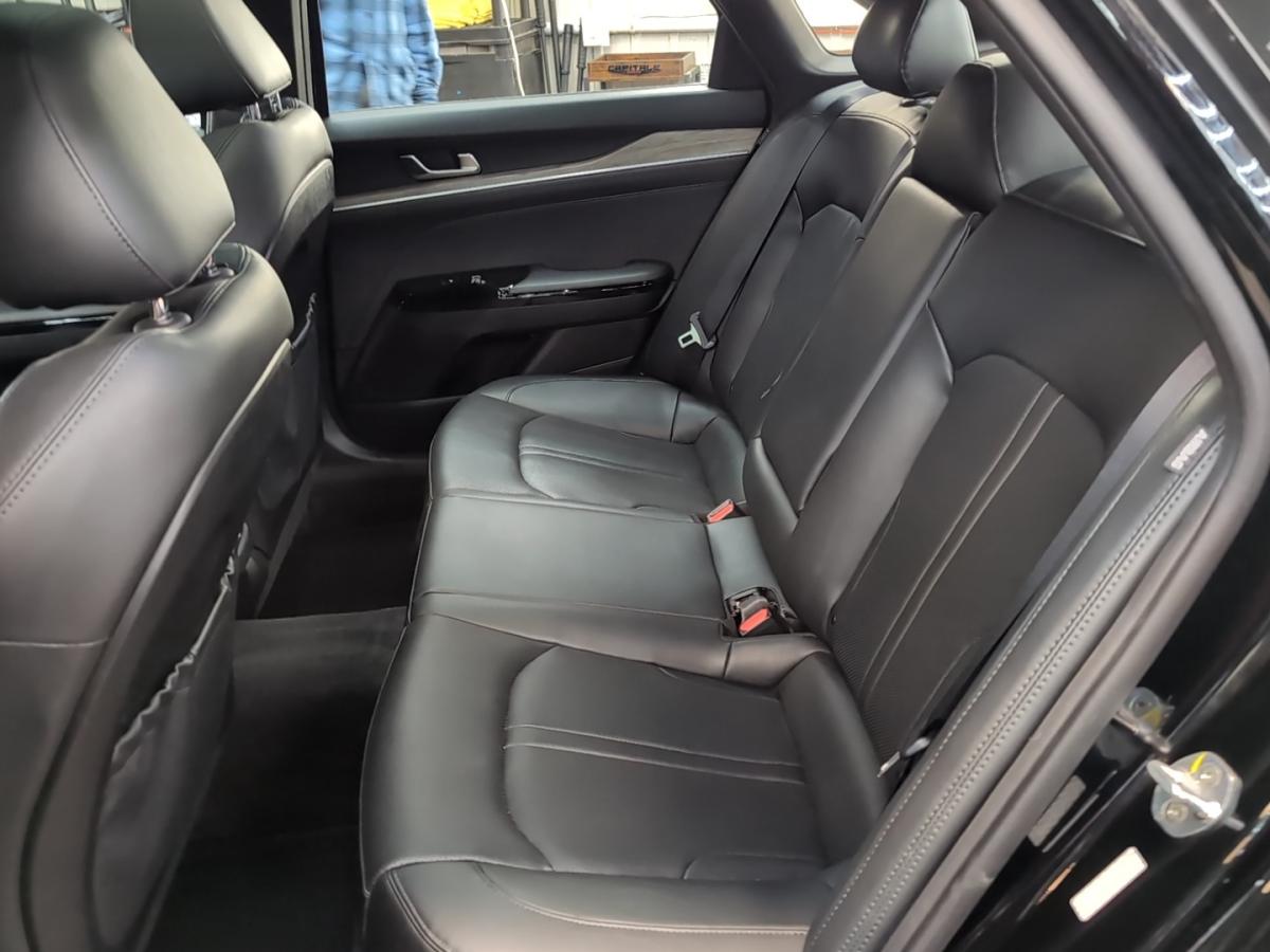 2022 Kia K5 - Image 21