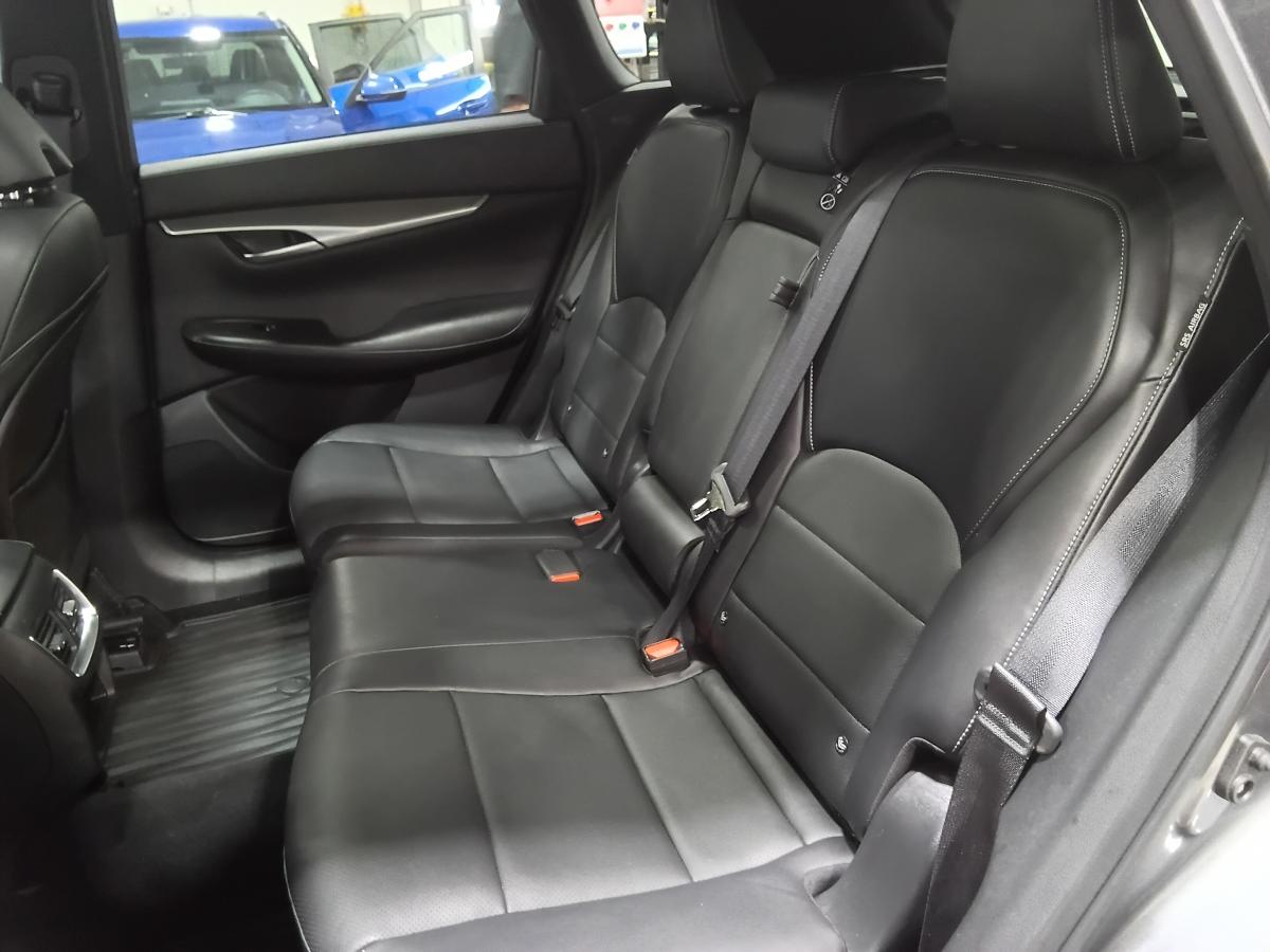 2022 Infiniti QX50 - Image 24