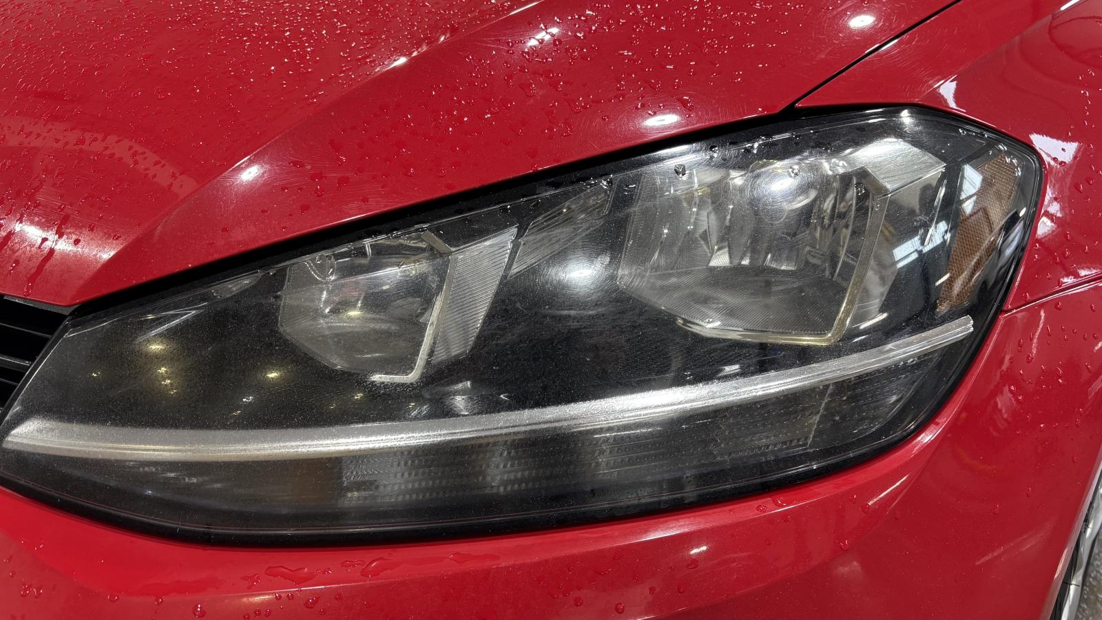 2018 Volkswagen Golf - Image 11