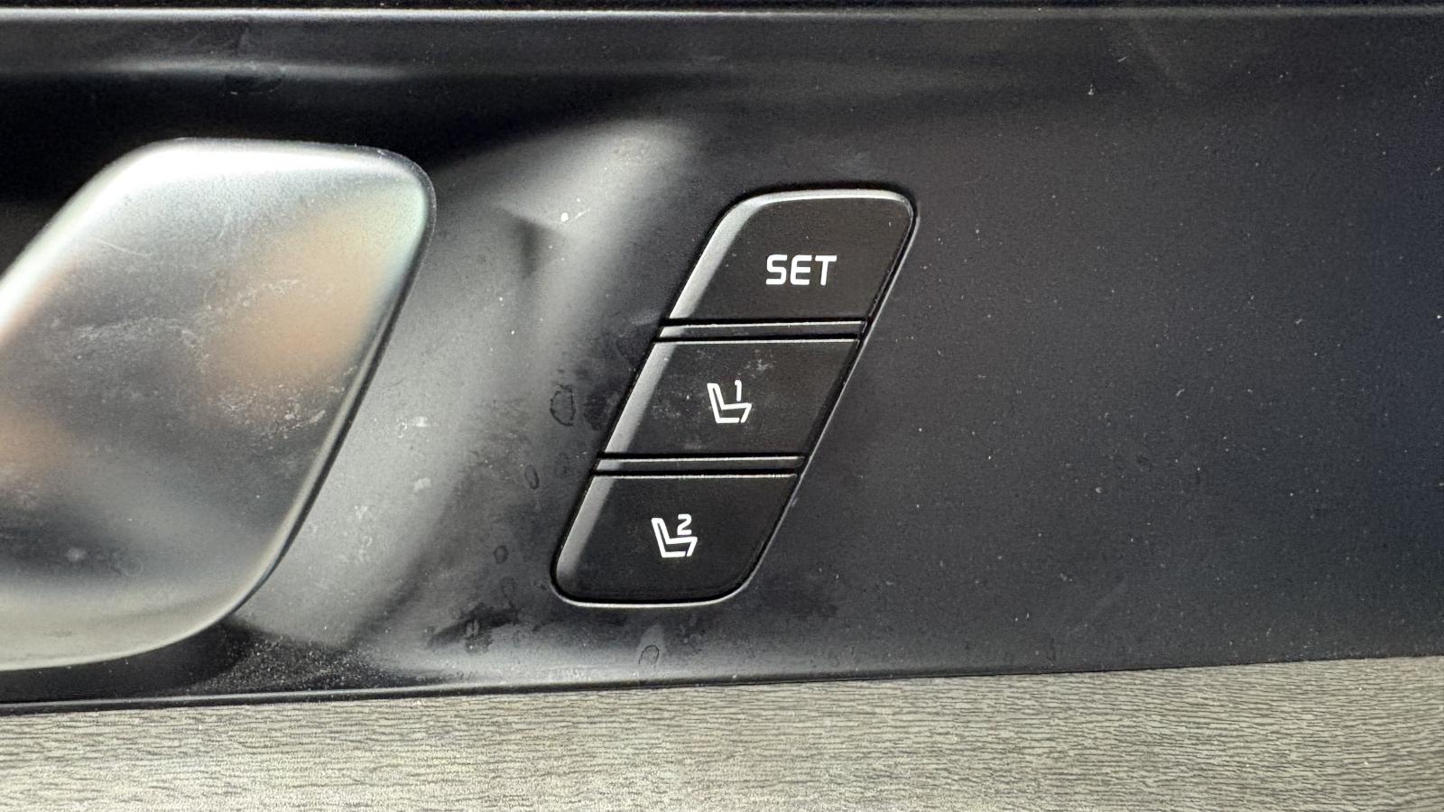 2023 Kia K5 - Image 13