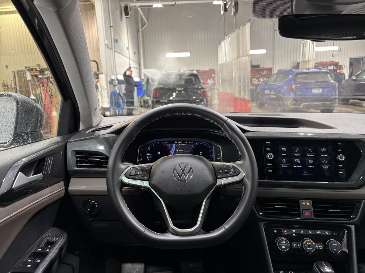 2023 Volkswagen Taos - Image 8