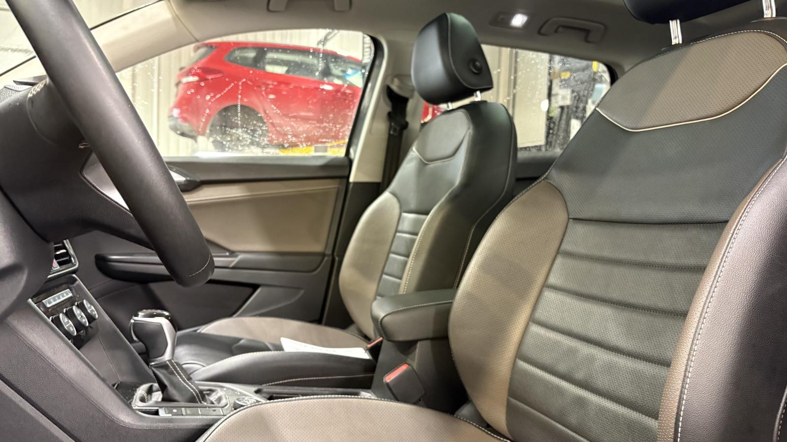 2023 Volkswagen Taos - Image 14