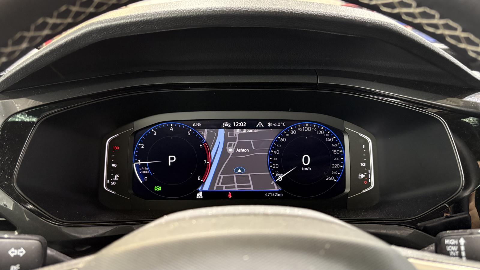 2023 Volkswagen Taos - Image 22